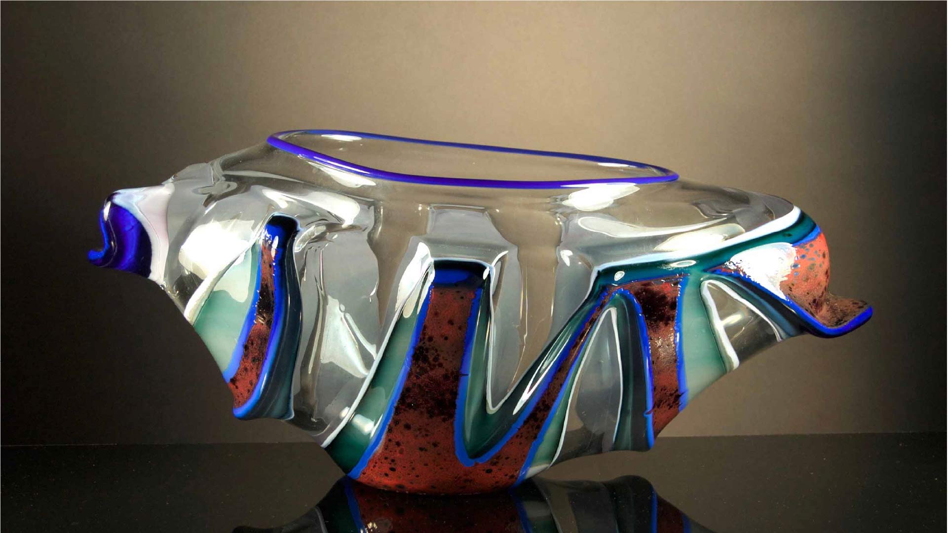 richard-royal-diamond-cut-series-dc87-196-mint-blue-lava-hot-glass-sculpture